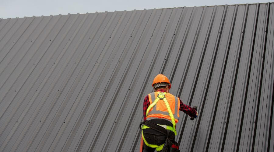 Professional residential roofers in Lima, OH